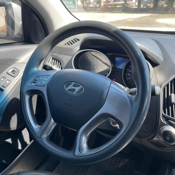 Hyundai Tucson 4x2<br>2016<br>$71.990.000 - Imagen 10