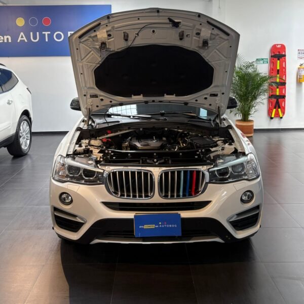 BMW X4<br>Xdrive20d 4x4<br>2018<br>$136.990.000 - Imagen 19