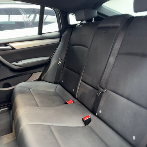 BMW X4<br>Xdrive20d 4x4<br>2018<br>$136.990.000 - Imagen 16