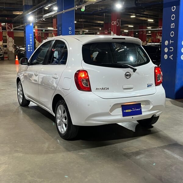 Nissan March<br>2015<br>38.890.000 - Imagen 6