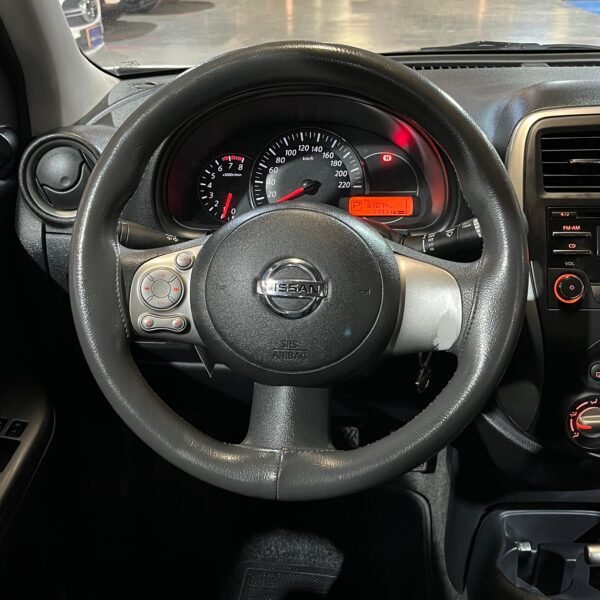 Nissan March<br>2015<br>38.890.000 - Imagen 10