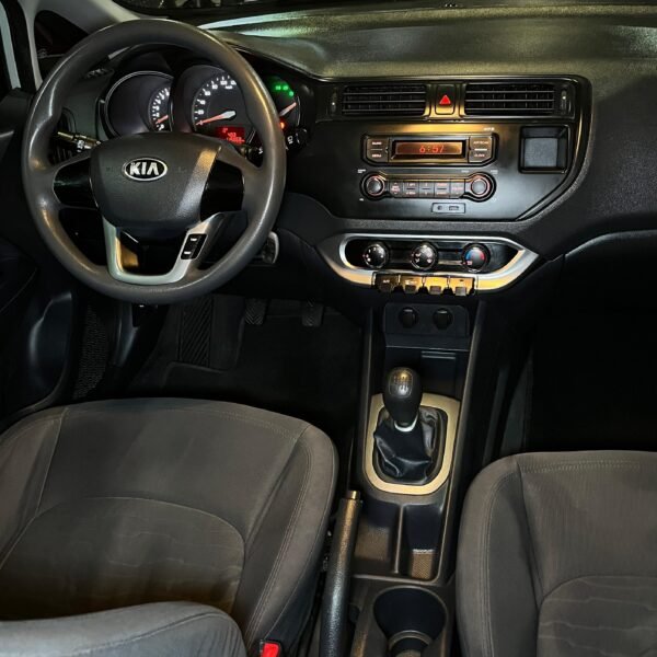 Kia Rio UB EX<br>2013<br>$29.890.000 - Imagen 10