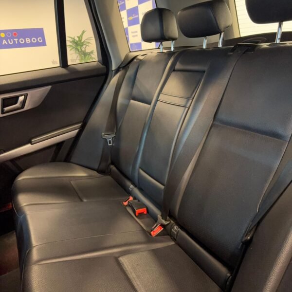 Mercedes Benz glk220 4x4<br>2012<br>$49.930.000 - Imagen 9