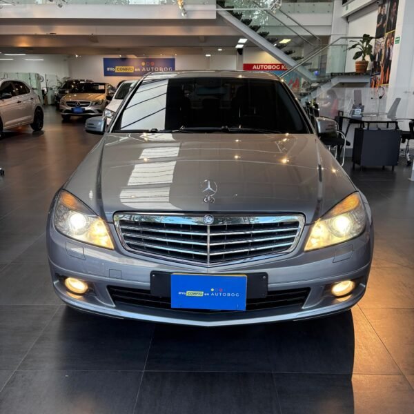 Mercedes Benez C200 CG<br>2010<br>44.980.000 - Imagen 2