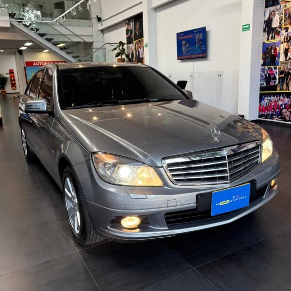 Mercedes Benez C200 CG<br>2010<br>44.980.000 - Imagen 3