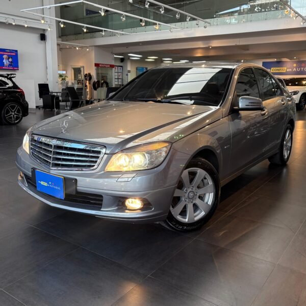 Mercedes Benez C200 CG<br>2010<br>44.980.000
