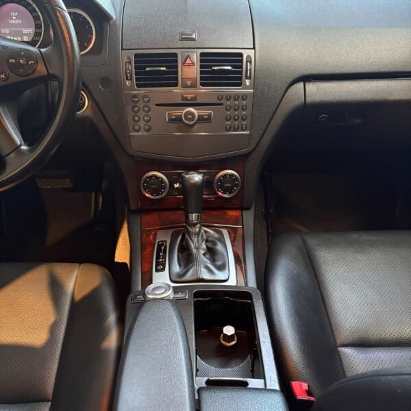 Mercedes Benez C200 CG<br>2010<br>44.980.000 - Imagen 9
