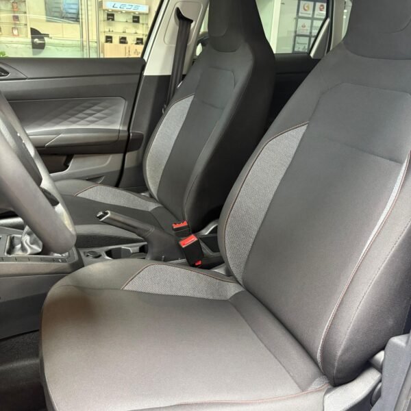 Volkswagen Polo Track<br>2024<br>$67.980.000 - Imagen 12