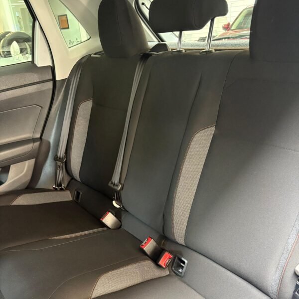Volkswagen Polo Track<br>2024<br>$67.980.000 - Imagen 14