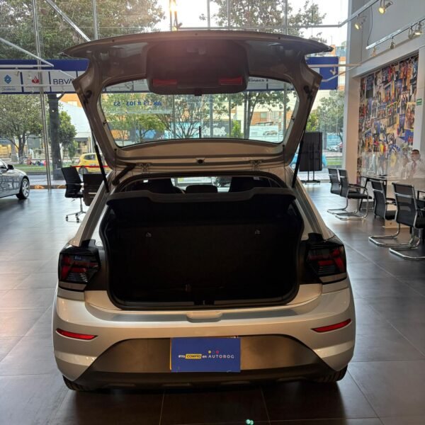Volkswagen Polo Track<br>2024<br>$67.980.000 - Imagen 15