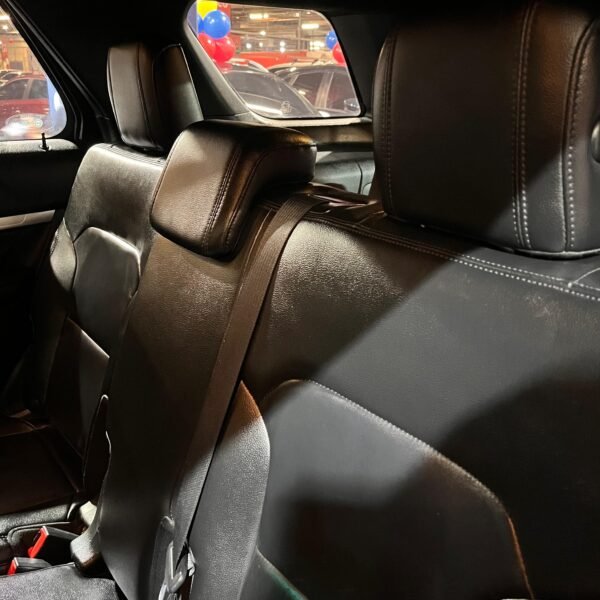 Ford Explorer Xlt 4x2<br>2016<br>$79.630.000 - Imagen 19