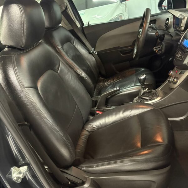 Chevrolet Sonic<br>2013<br>21.930.000 - Imagen 12