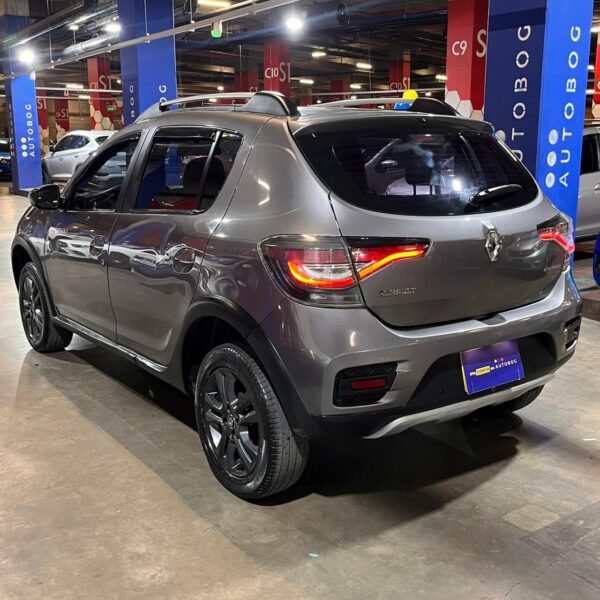 Renault Stepway Zen<br>2021<br>$45.930.000 - Imagen 7