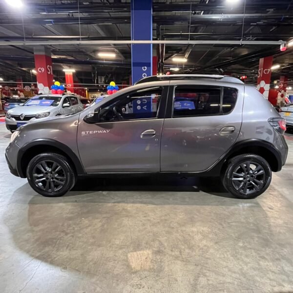 Renault Stepway Zen<br>2021<br>$45.930.000 - Imagen 8