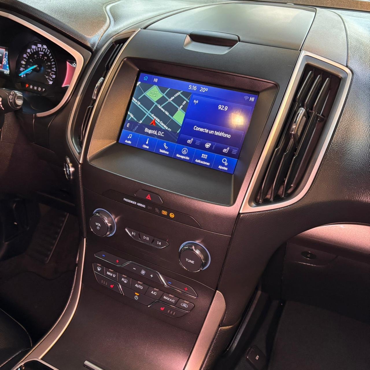 Ford Edge Ride 4x2<br>2019<br>$88.980.000 - Imagen 11