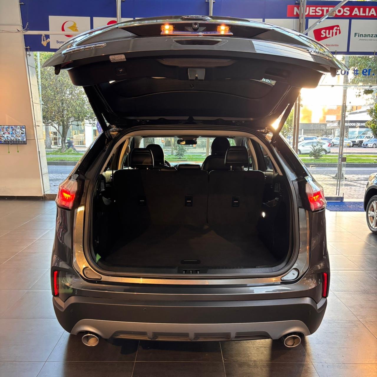 Ford Edge Ride 4x2<br>2019<br>$88.980.000 - Imagen 19