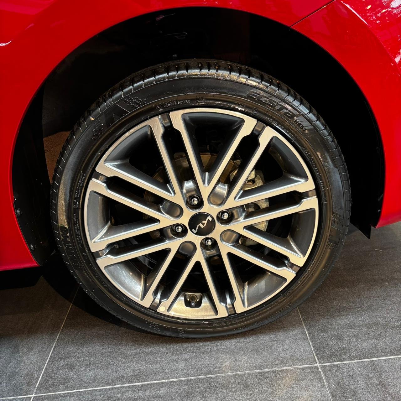 Kia Rio Vibrant<br>2024<br>$74.980.000 - Imagen 22