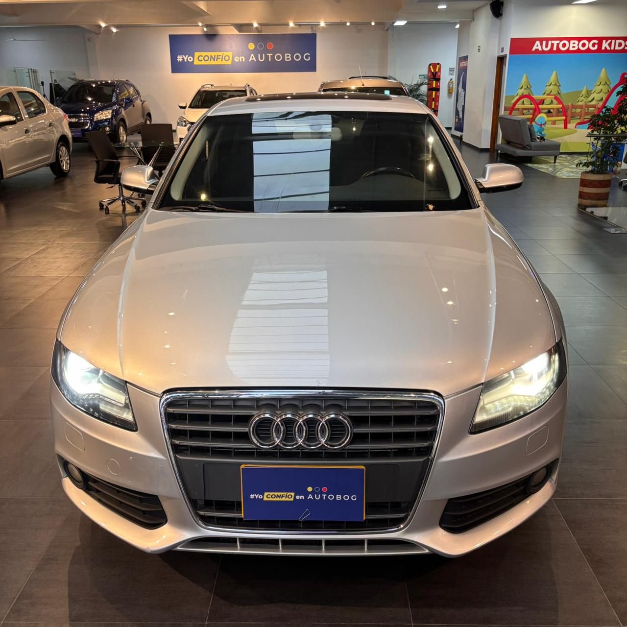 Audi A4 TFSI COMFORT<br>2011<br>$44.980.000 - Imagen 2