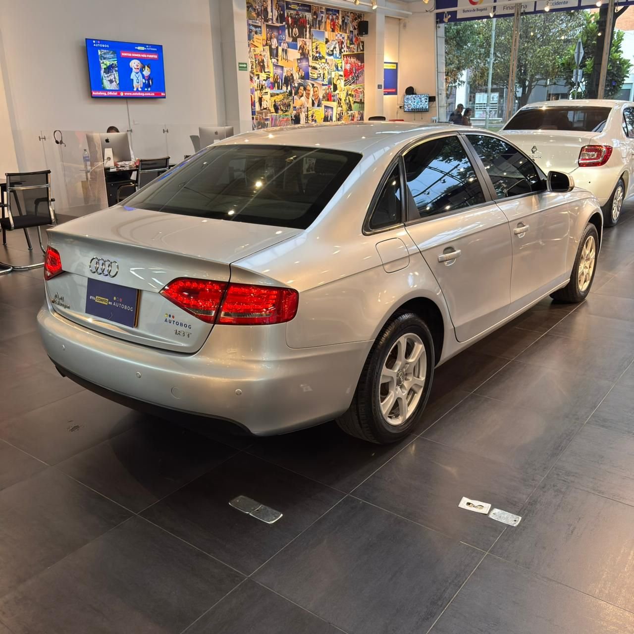 Audi A4 TFSI COMFORT<br>2011<br>$44.980.000 - Imagen 5