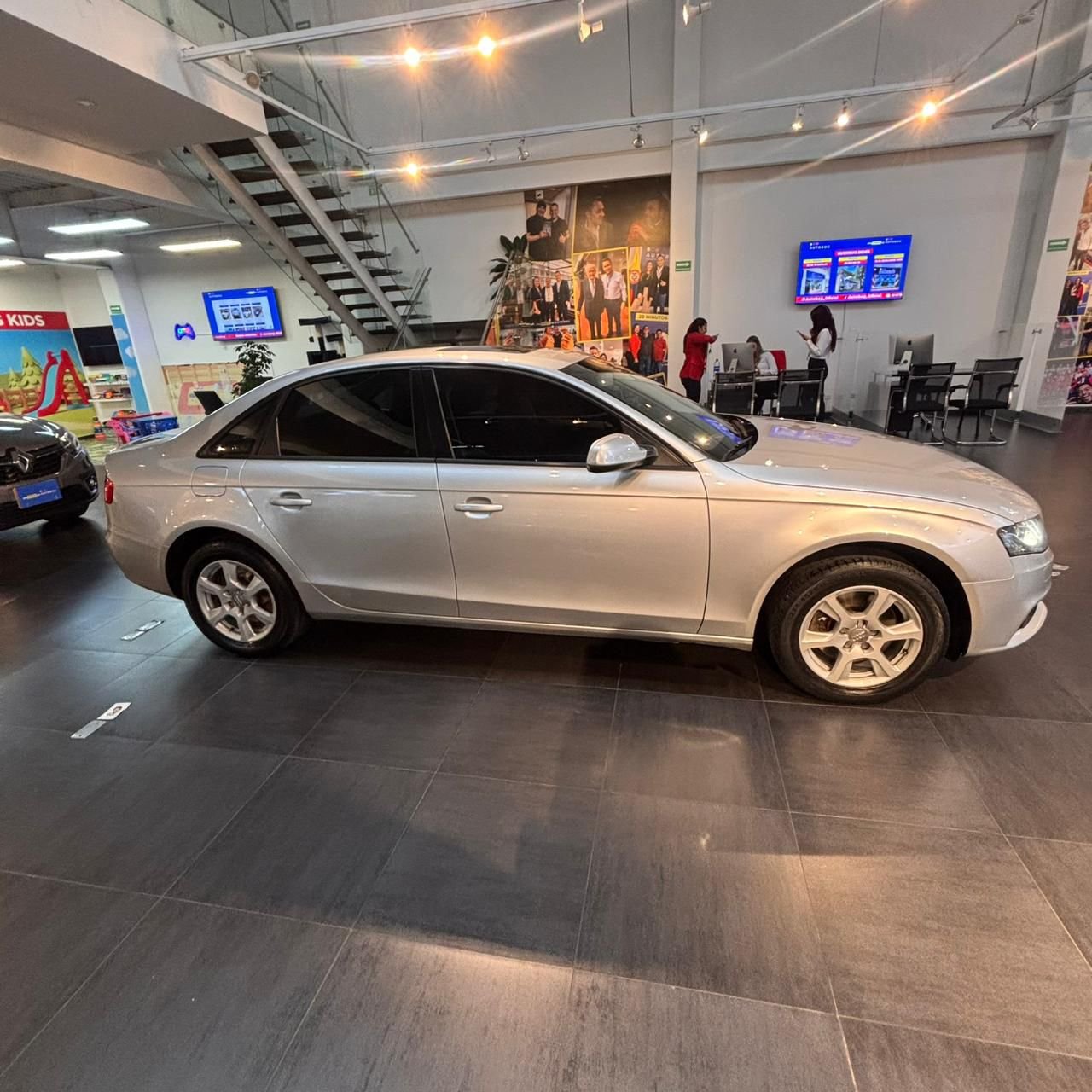 Audi A4 TFSI COMFORT<br>2011<br>$44.980.000 - Imagen 4