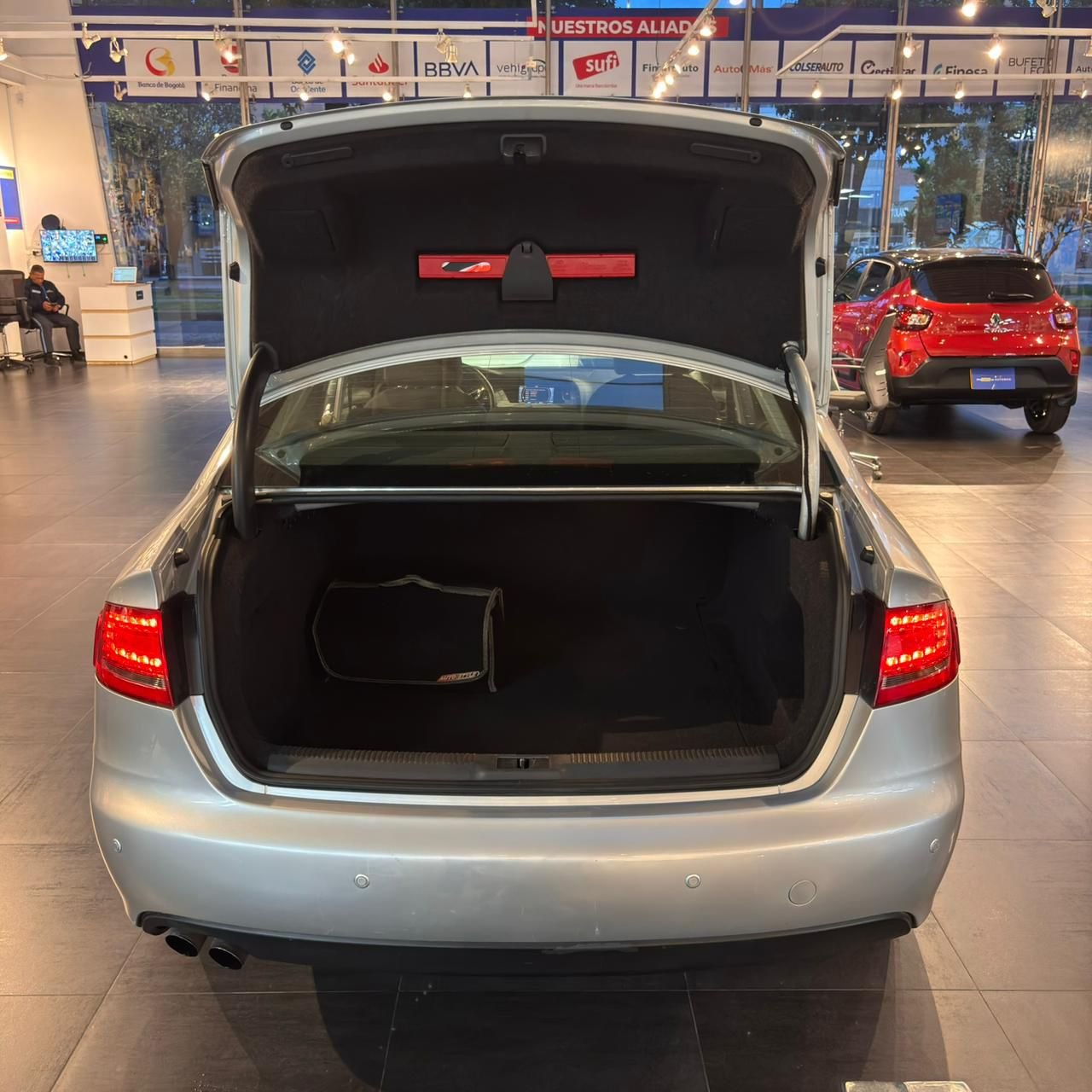 Audi A4 TFSI COMFORT<br>2011<br>$44.980.000 - Imagen 17