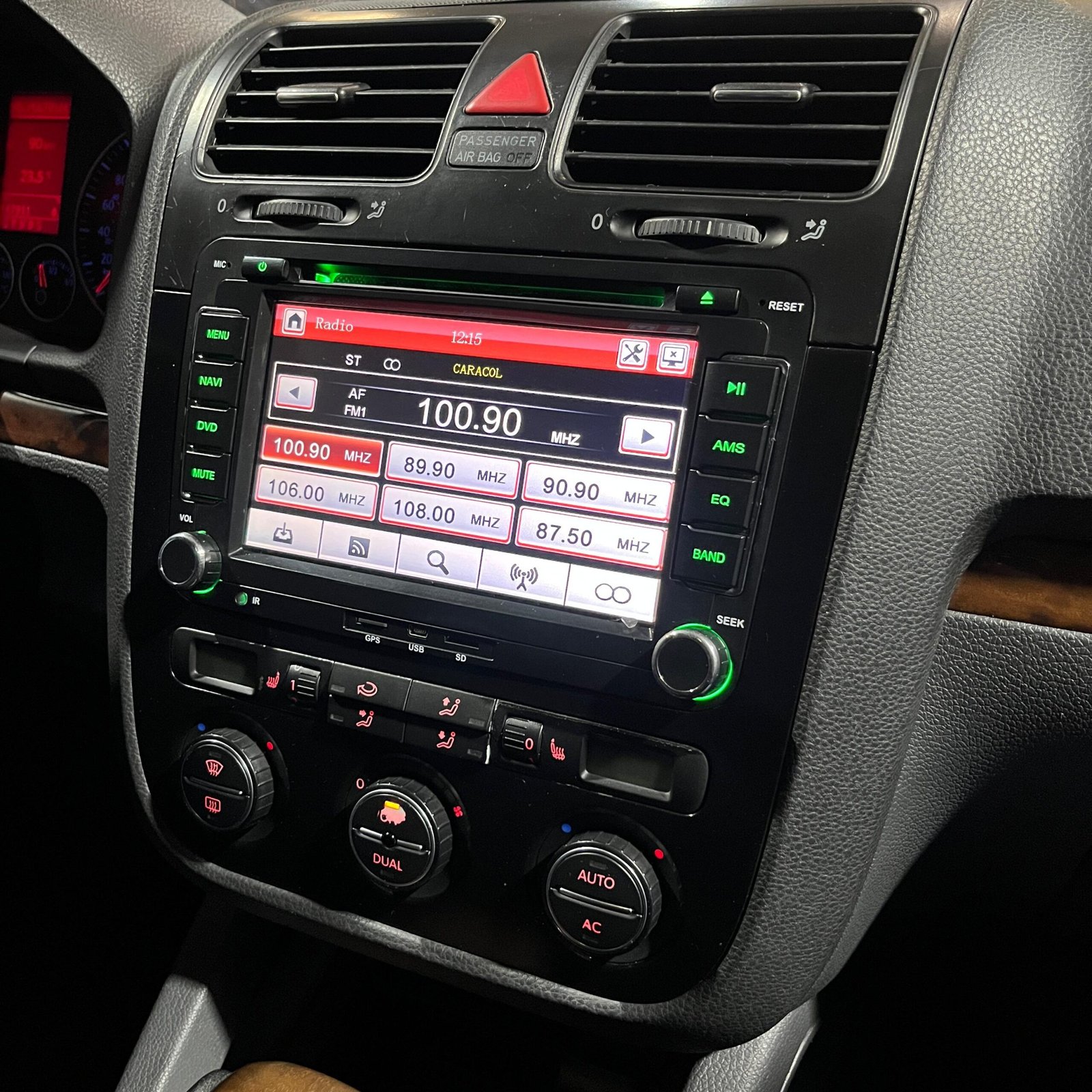 Volkswagen Bora Exclusive<br>2008<br>$21.980.000 - Imagen 11