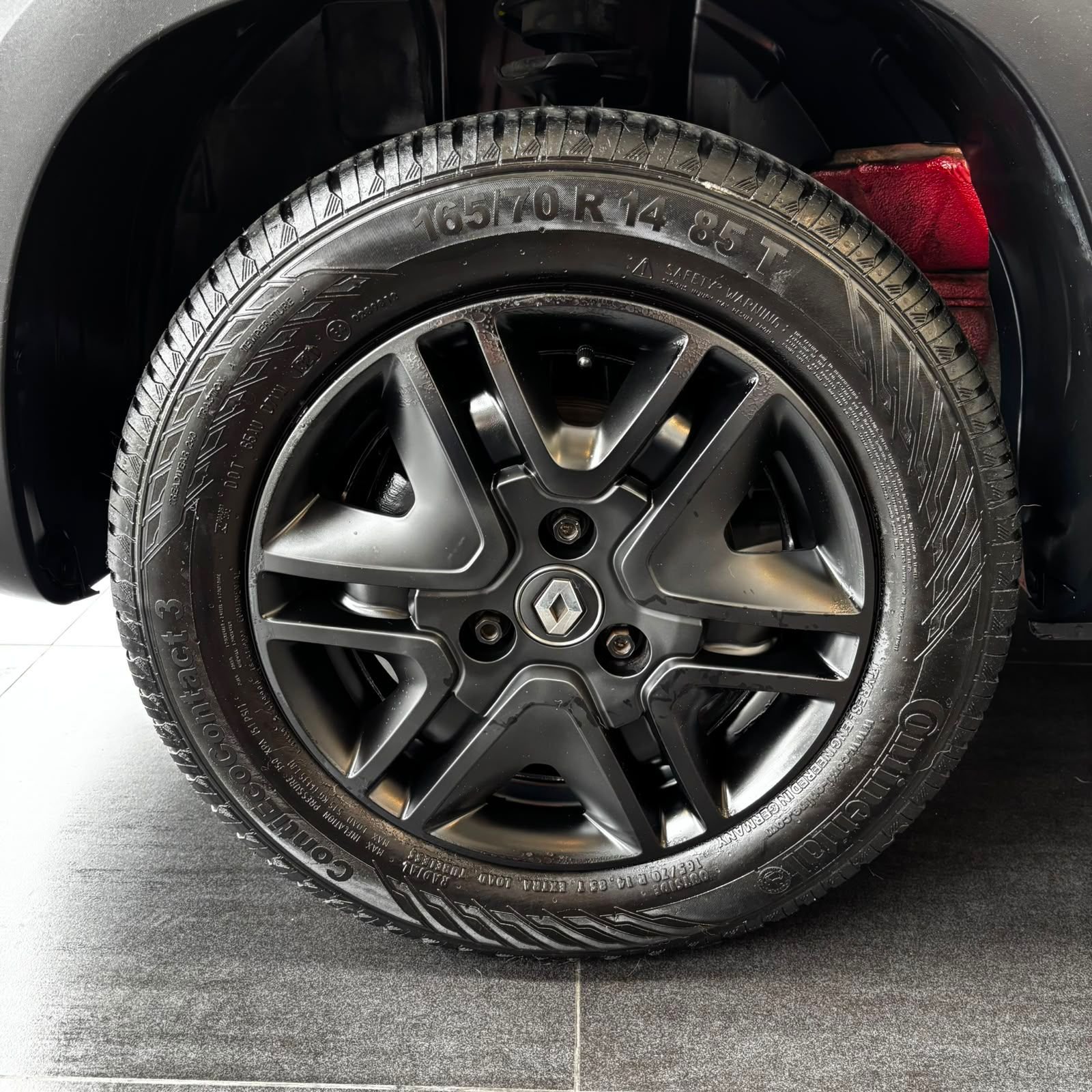 Renault Kwid Outsider<br>2022<br>$39.980.000 - Imagen 22