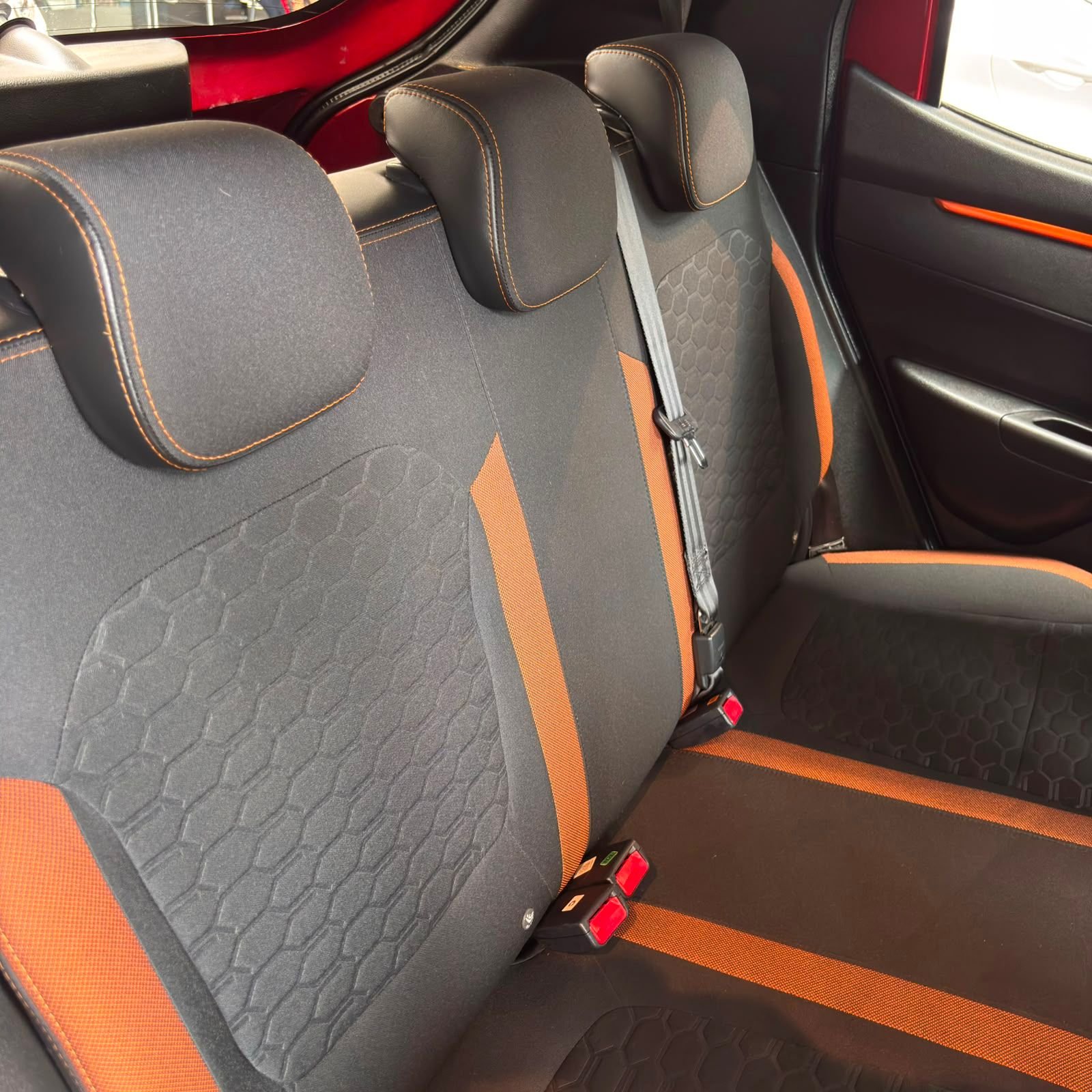 Renault Kwid Outsider<br>2022<br>$39.980.000 - Imagen 17