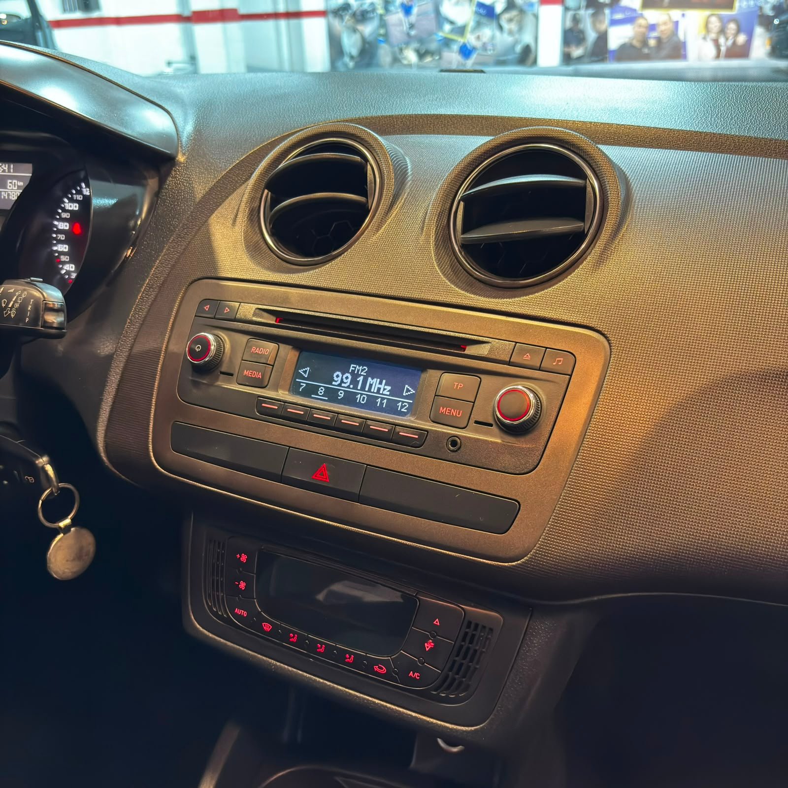 Seat Ibiza Style<br>2014<br>$37.980.000 - Imagen 14