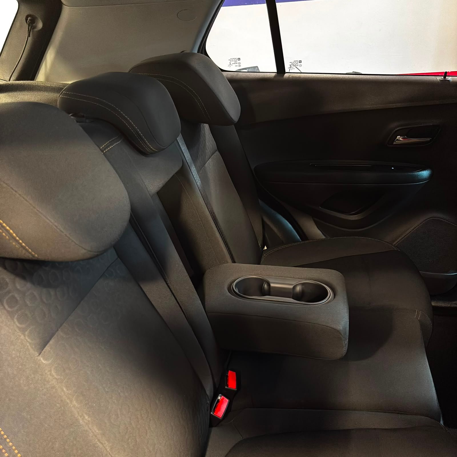 Chevrolet Tracker Versión ls 4x2<br>2017<br>$52.980.000 - Imagen 17
