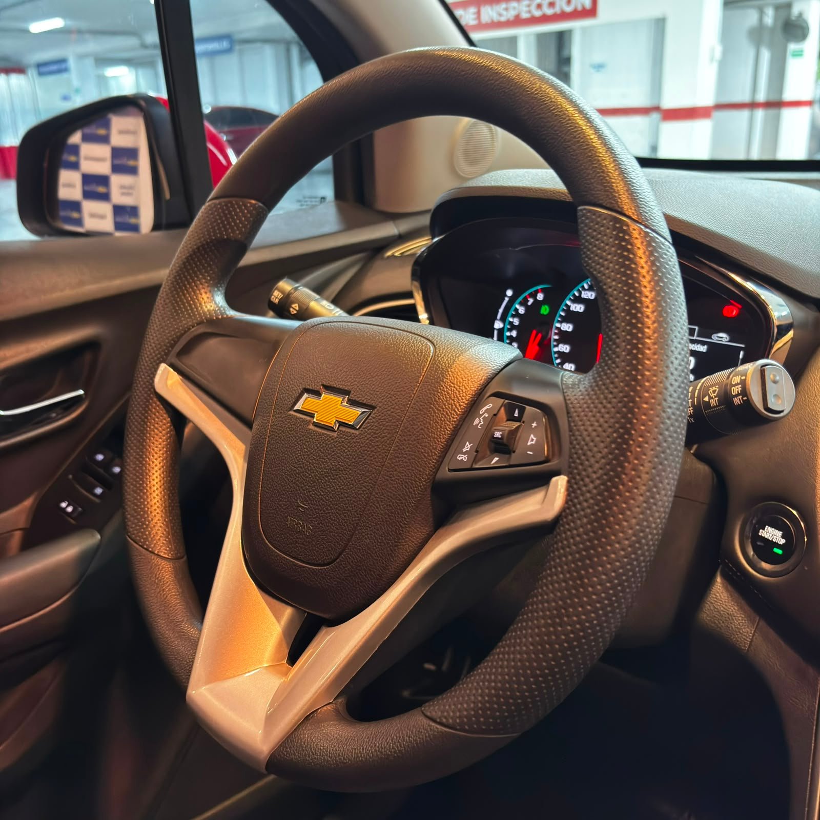 Chevrolet Tracker Versión ls 4x2<br>2017<br>$52.980.000 - Imagen 15