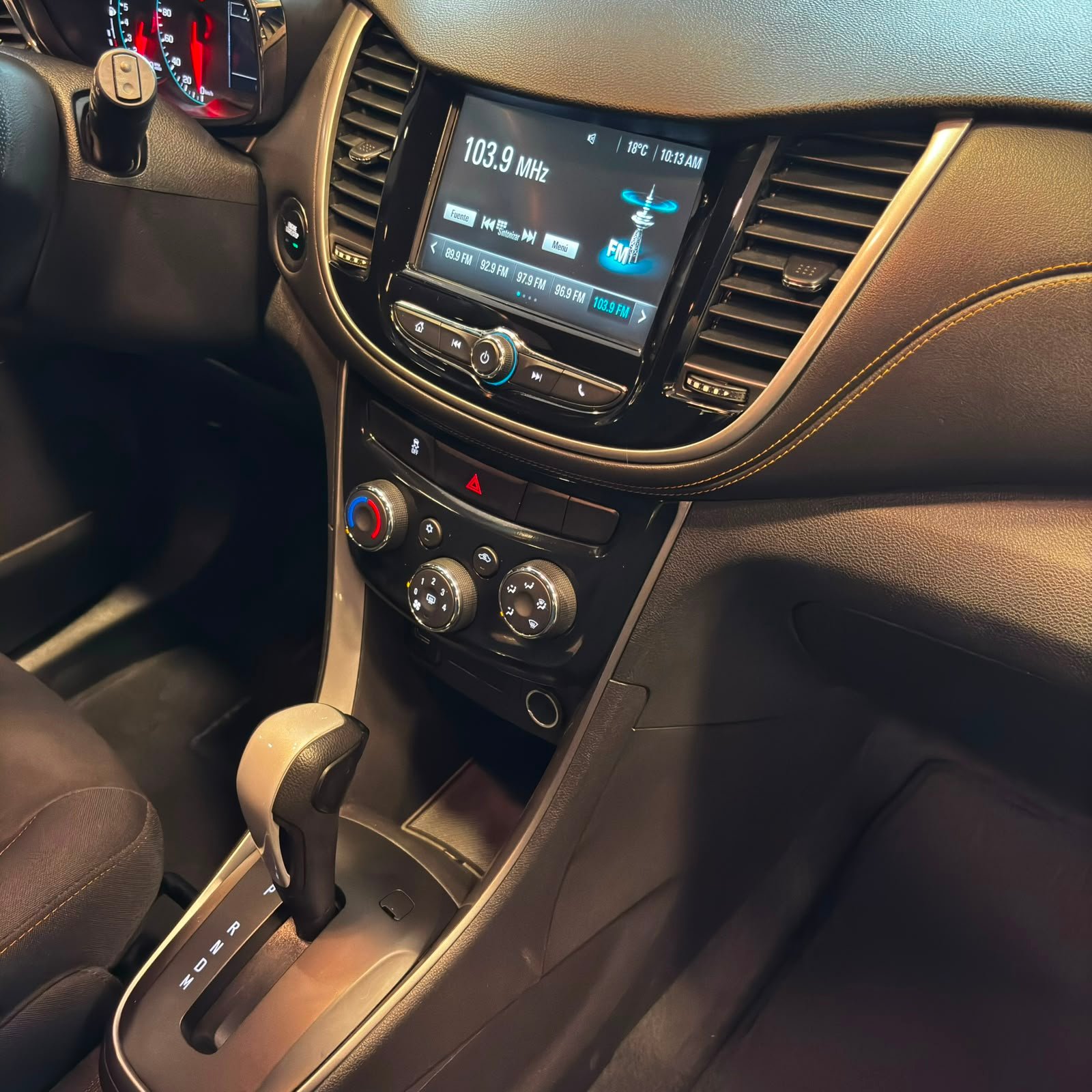 Chevrolet Tracker Versión ls 4x2<br>2017<br>$52.980.000 - Imagen 13