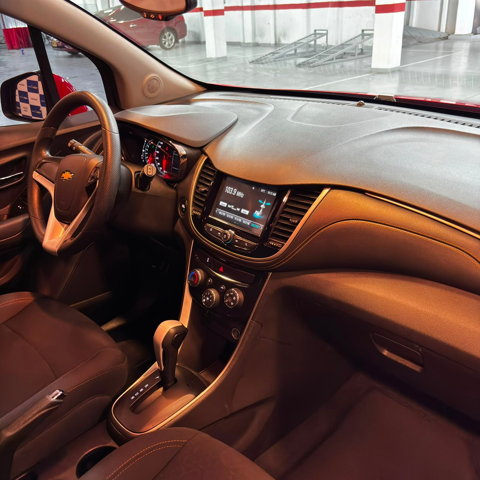 Chevrolet Tracker Versión ls 4x2<br>2017<br>$52.980.000 - Imagen 12
