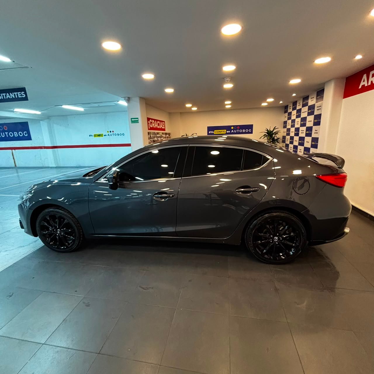 Mazda3 Versión Prime<br>2016<br>$61.980.000 - Imagen 9