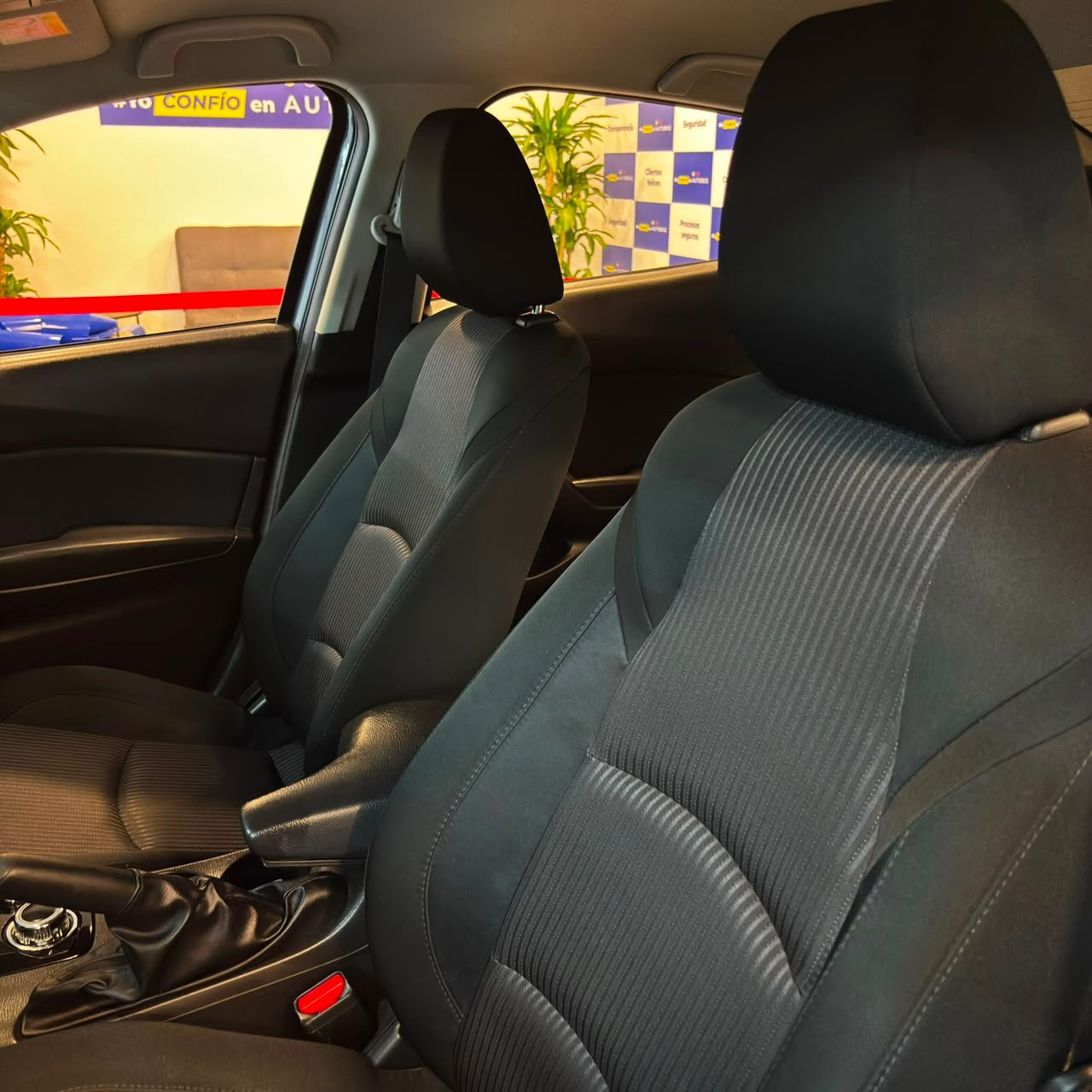 Mazda3 Versión Prime<br>2016<br>$61.980.000 - Imagen 10