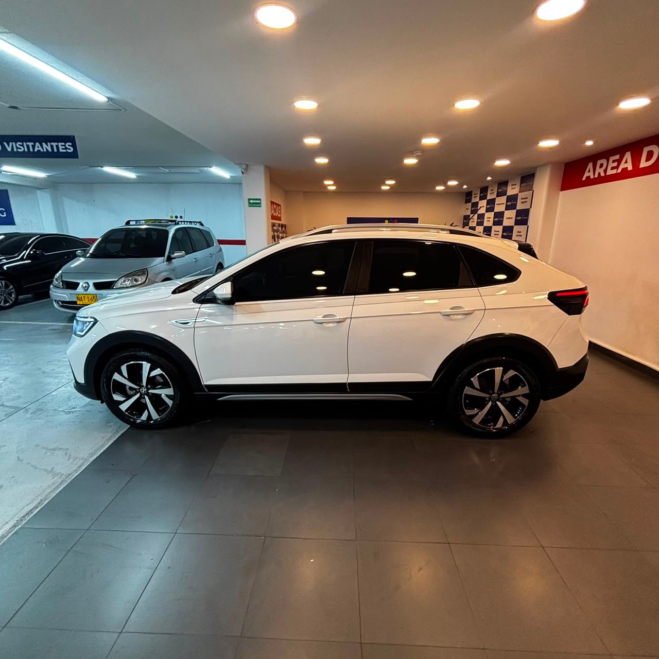Volkswagen Nivus Highline<BR>2022<BR>79.980.000 - Imagen 9