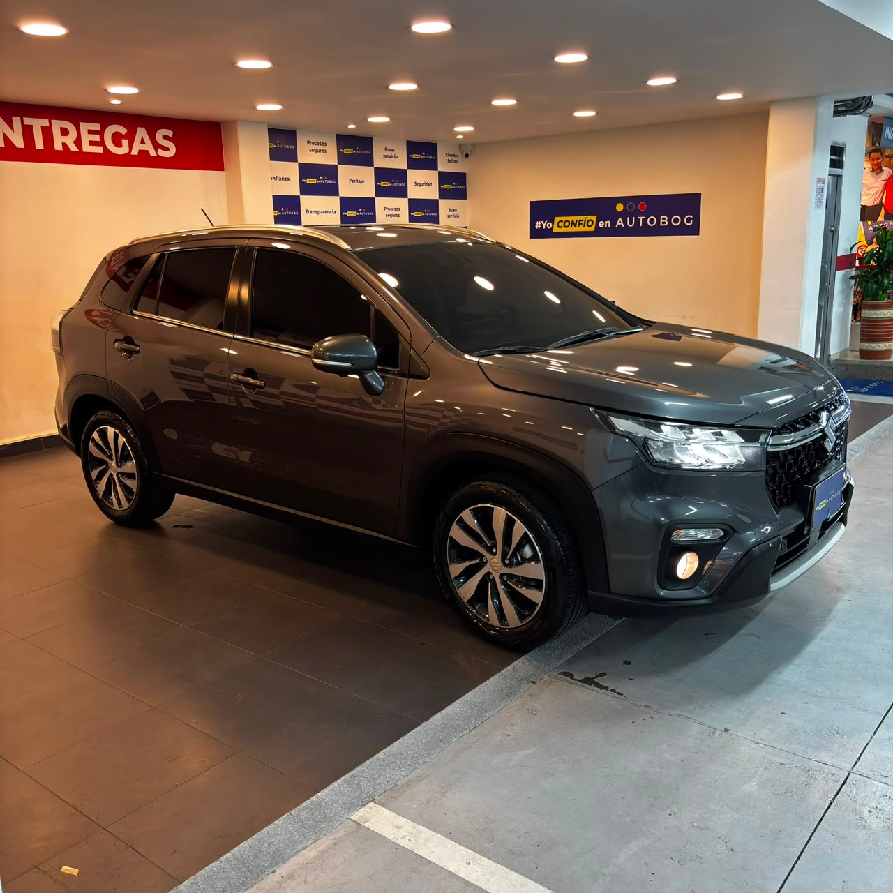 Suzuki SCross Glx 4x2<br>2024<br> $89.980.000 - Imagen 4