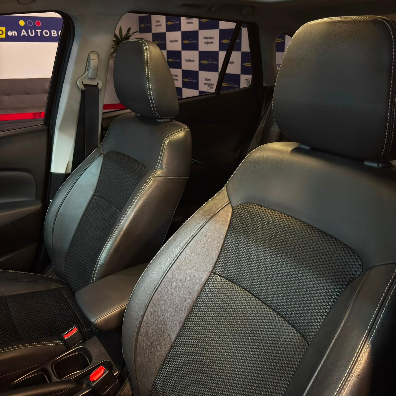 Suzuki SCross Glx 4x2<br>2024<br> $89.980.000 - Imagen 9
