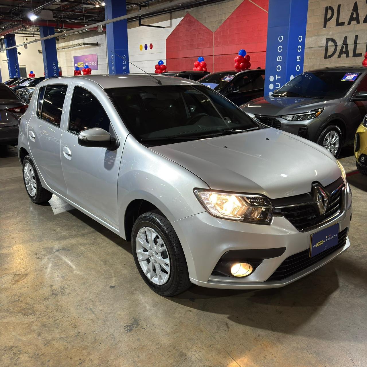 Renault Sandero Life<br>2024<br>$59.980.000 - Imagen 4