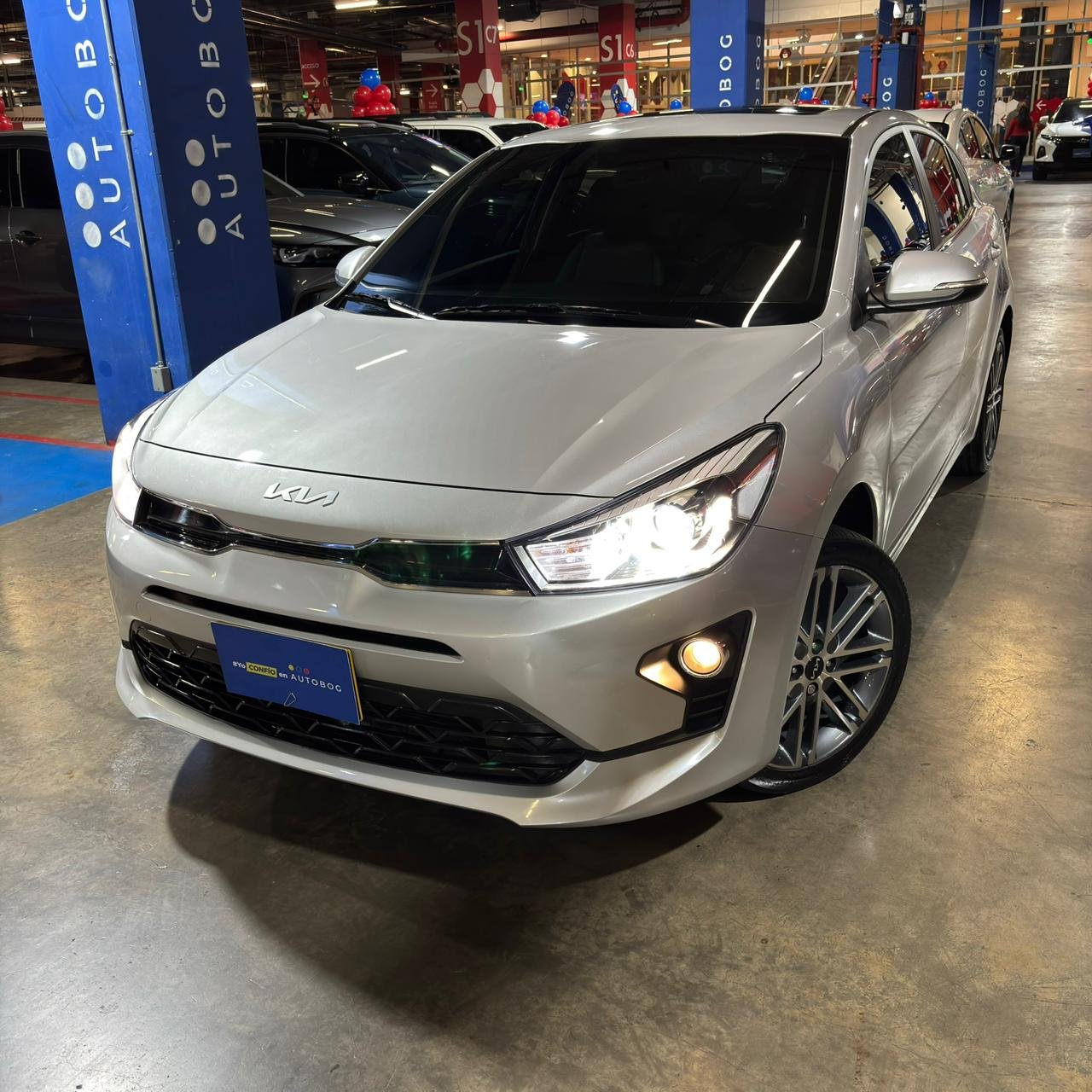 Kia Rio zenith<br>2023<br>$71.980.000 - Imagen 2