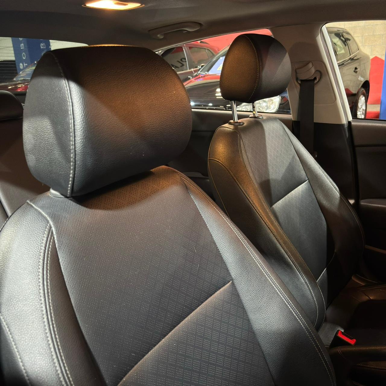 Kia Rio zenith<br>2023<br>$71.980.000 - Imagen 12