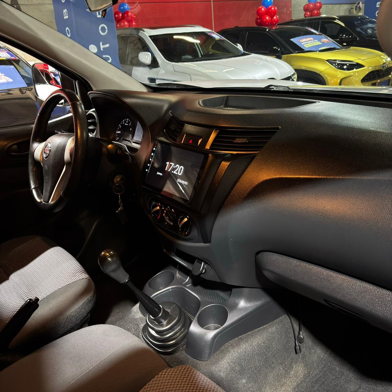 Nissan Frontier Np300<br>2017<br>$89.980.000 - Imagen 17