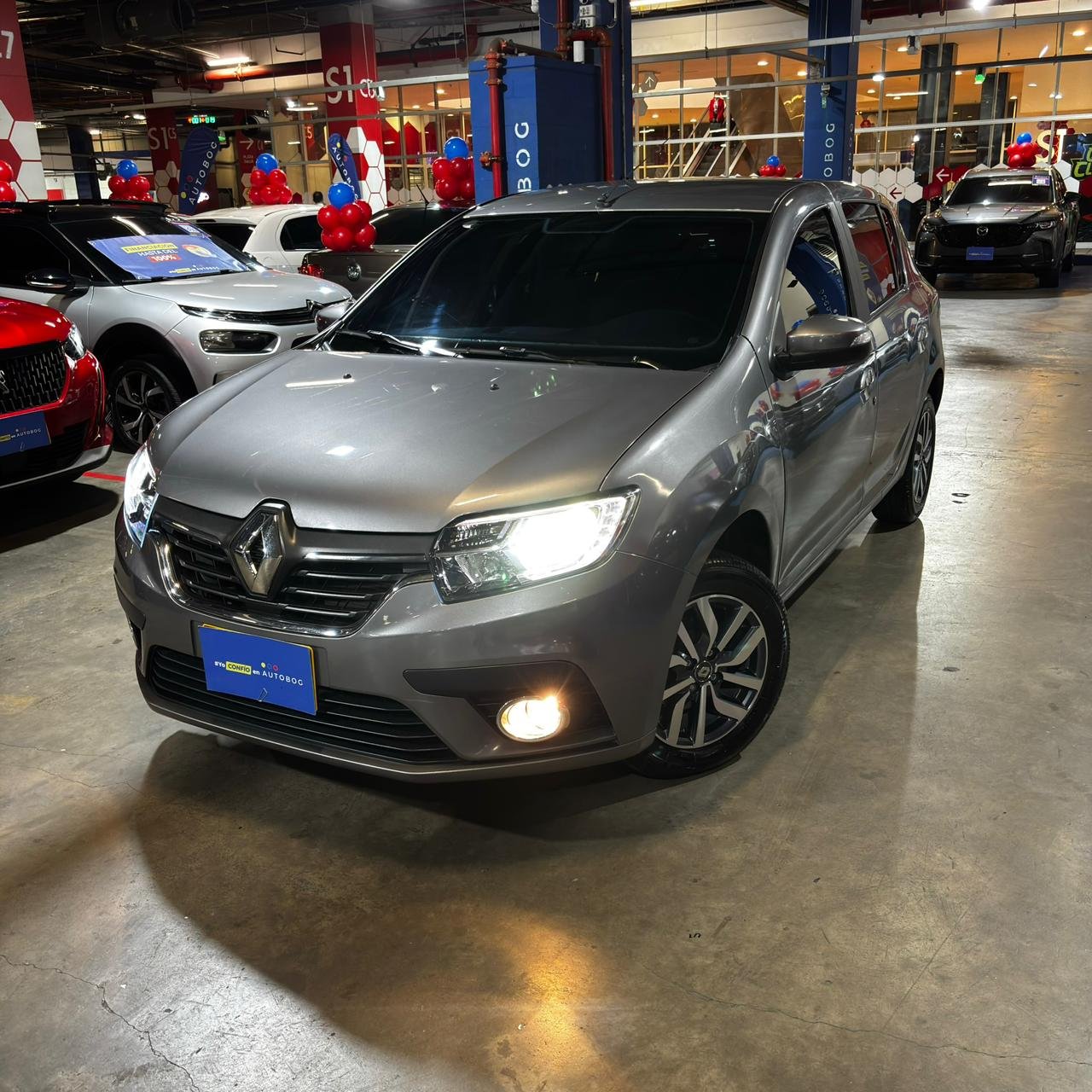 Renault Sandero Zen<br>2023<br>$56.980.000 - Imagen 2