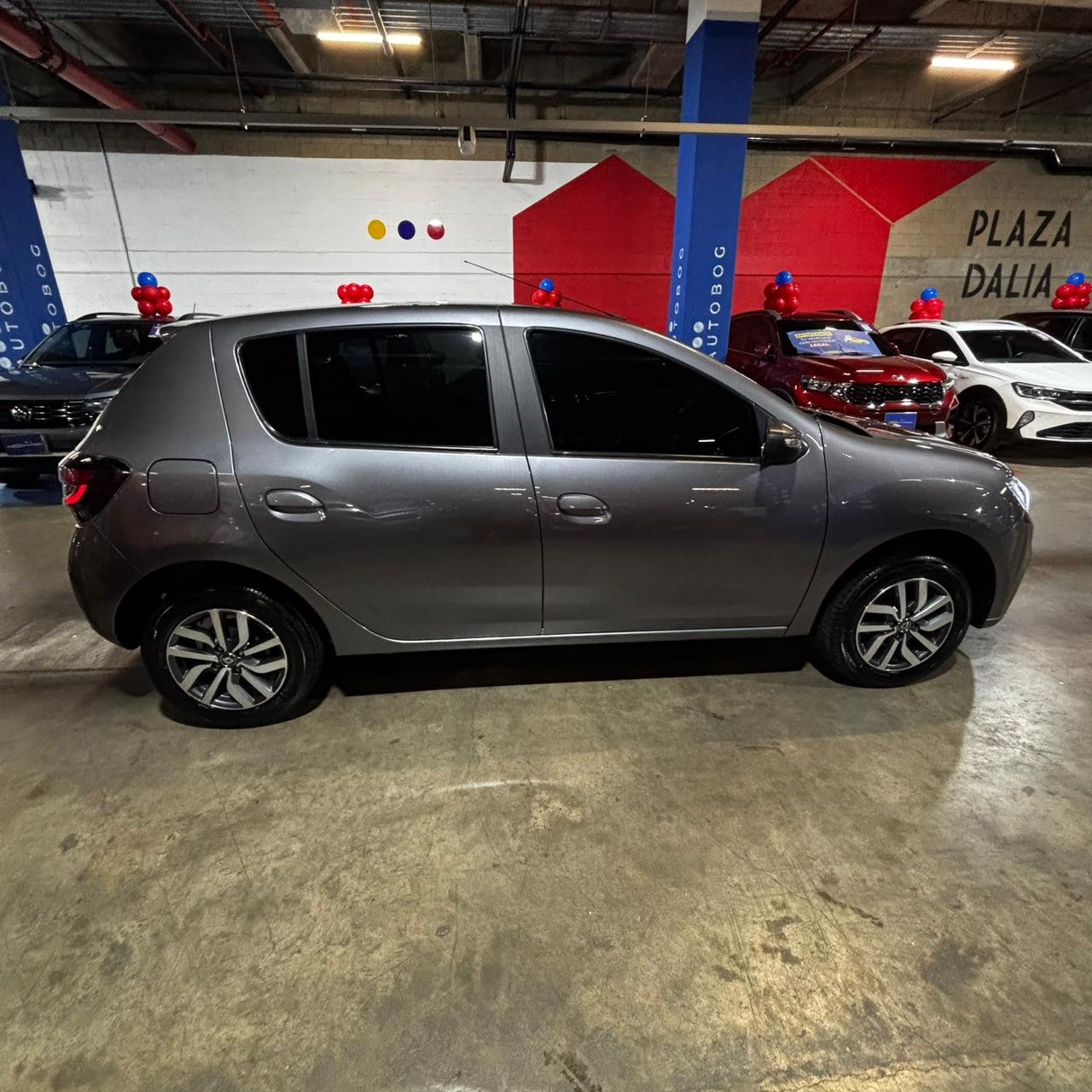 Renault Sandero Zen<br>2023<br>$56.980.000 - Imagen 5