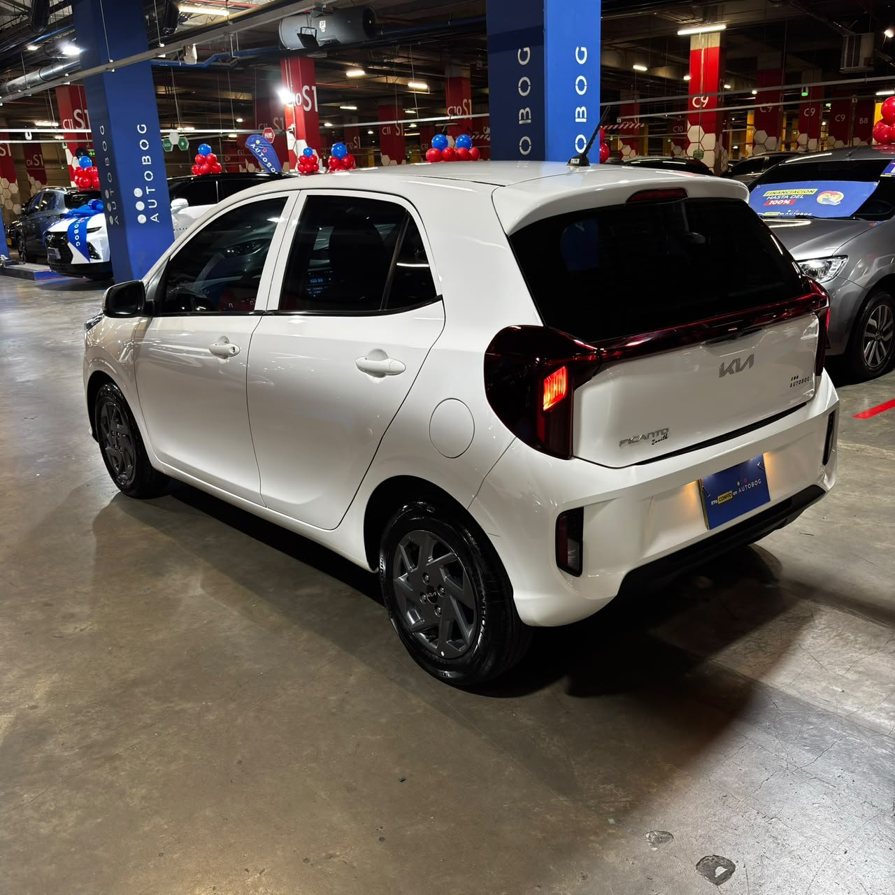 Kia Picanto Zenith<BR>2025<BR>$54.980.000 - Imagen 7