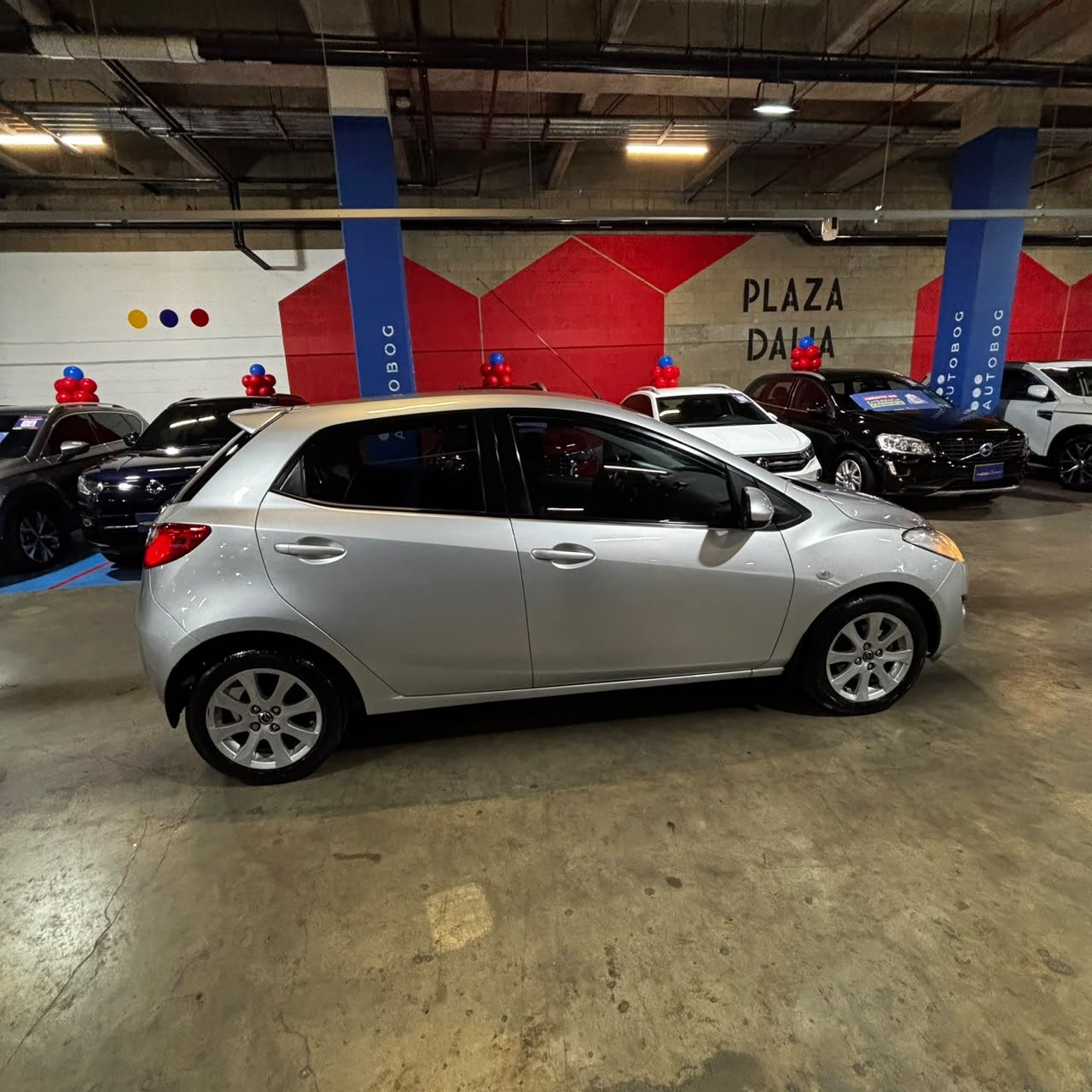Mazda 2 Hatchback<BR>2015<BR>$45.980.000 - Imagen 5