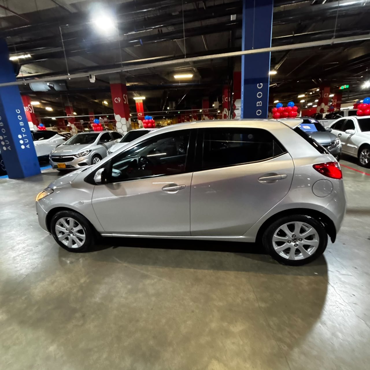 Mazda 2 Hatchback<BR>2015<BR>$45.980.000 - Imagen 8