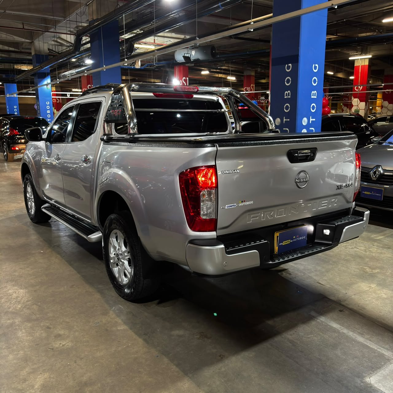 Nissan Frontier XE 4x4<br>2026<br>$184.980.000 - Imagen 5