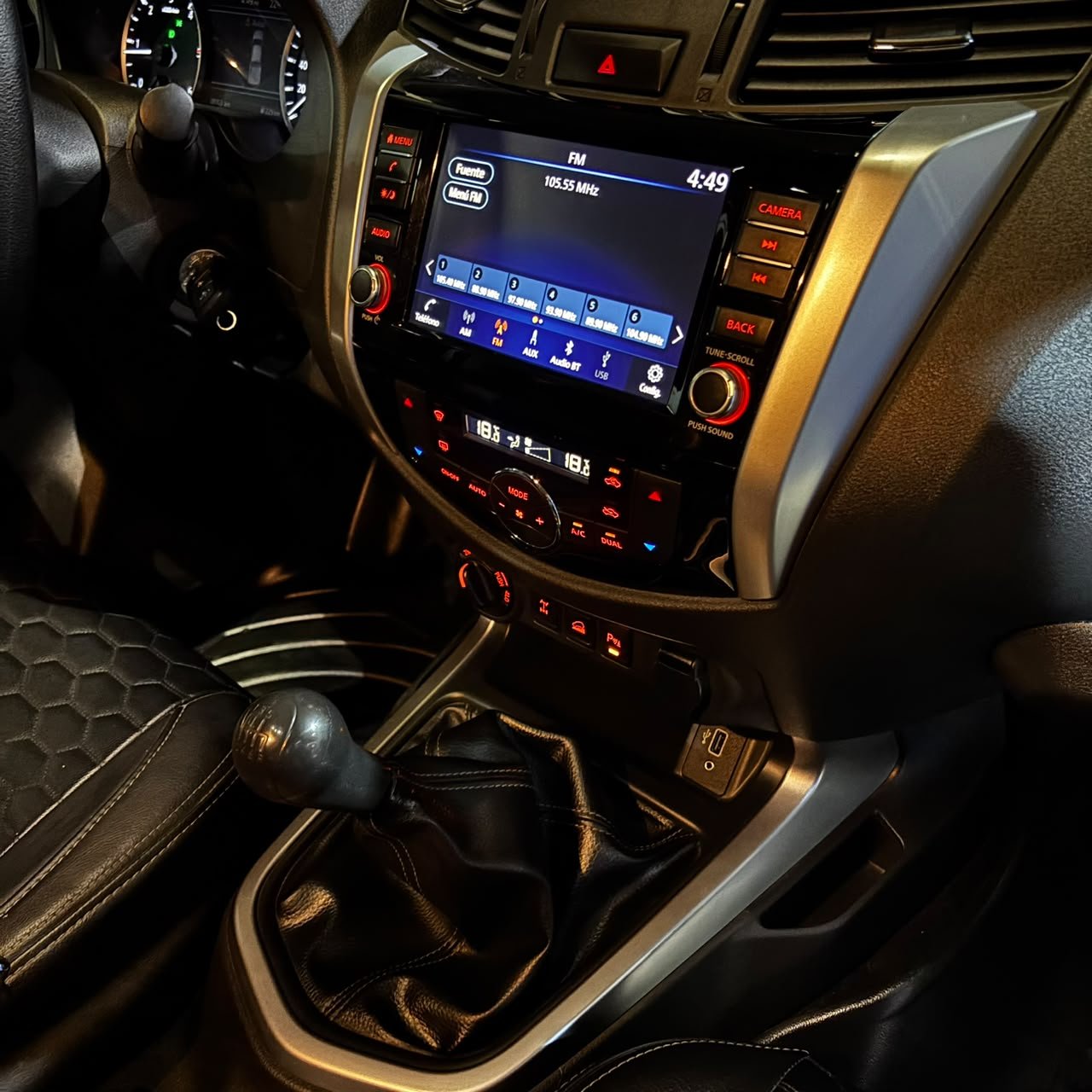 Nissan Frontier XE 4x4<br>2026<br>$184.980.000 - Imagen 15